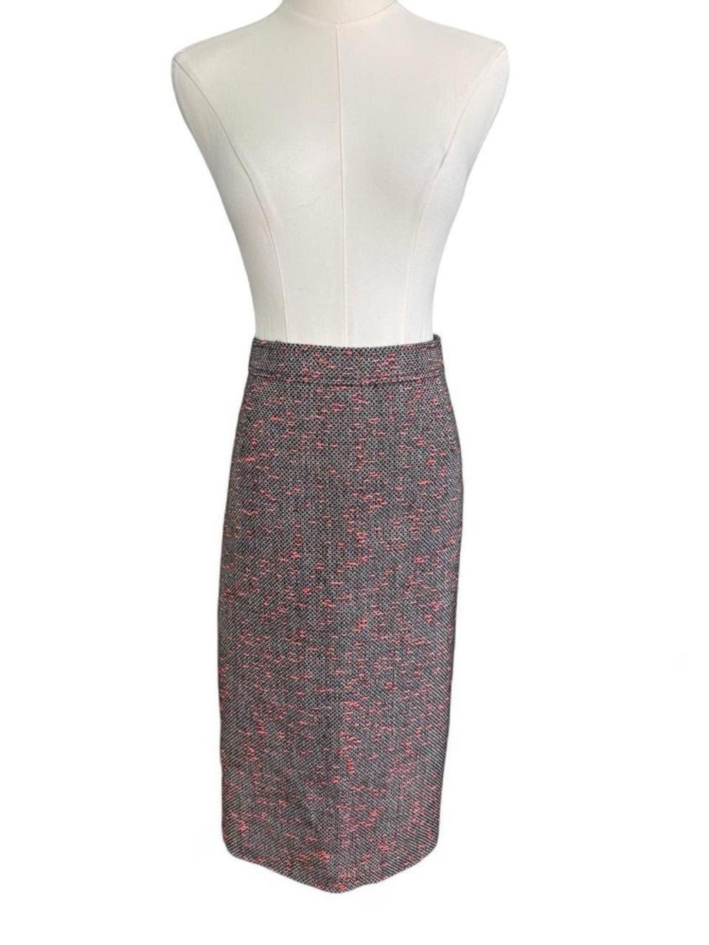 Classic Tweed Pencil Skirt in Black and Pink